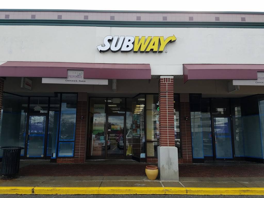 Subway | restaurant | 30325 Detroit Rd, Westlake, OH 44145, USA | 4408712101 OR +1 440-871-2101