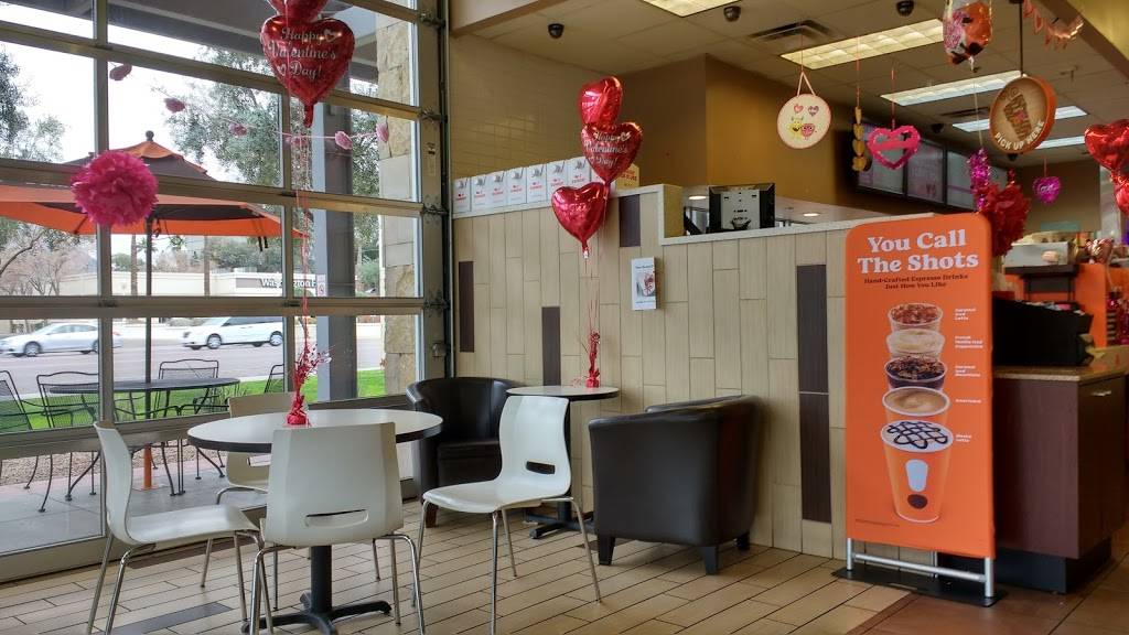 Dunkin | bakery | 2131 E Camelback Rd Ste 100, Phoenix, AZ 85016, USA | 6028400154 OR +1 602-840-0154
