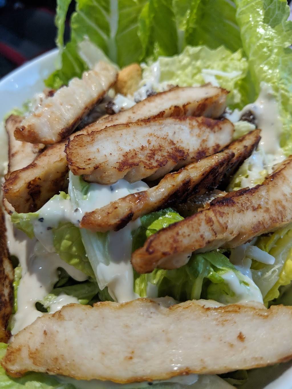 Resto Chez Mel | restaurant | 120 Rue Notre Dame, Charlemagne, QC J5Z 1H2, Canada | 4509326500 OR +1 450-932-6500