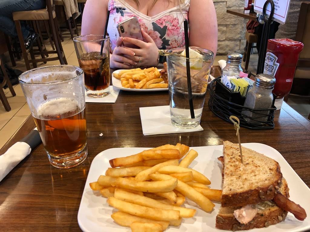 American Tap Room | restaurant | 44825 Delta Rd, Chantilly, VA 20151, USA | 7035725992 OR +1 703-572-5992