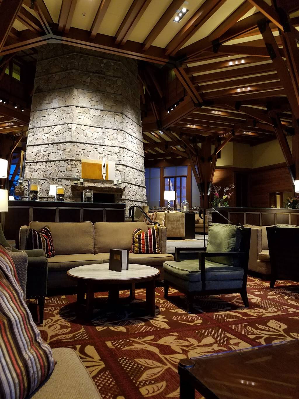 The Living Room | restaurant | 13031 Ritz Carlton Highlands Ct, Truckee, CA 96161, USA | 5305623050 OR +1 530-562-3050