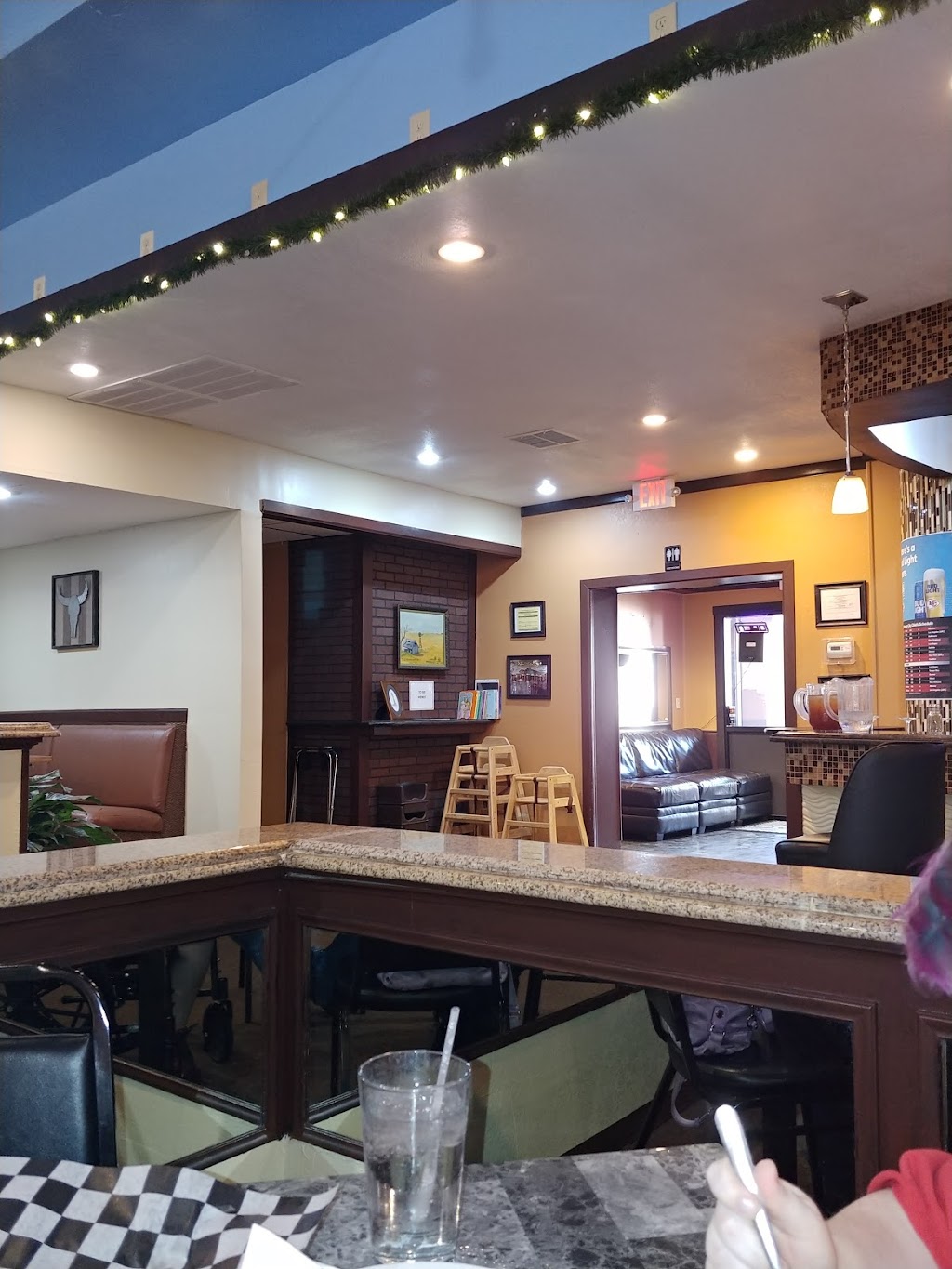 Garden City Steakhouse | restaurant | 1301 E Fulton St, Garden City, KS 67846, USA | 6208056185 OR +1 620-805-6185