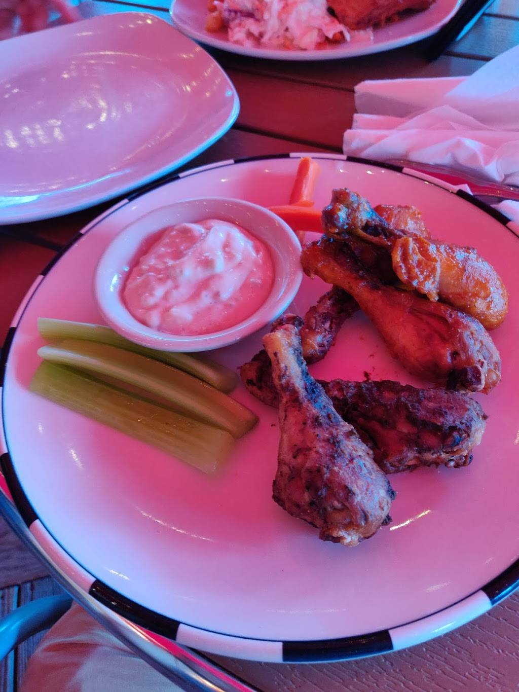 Bradys | restaurant | 25 Union St, Boothbay Harbor, ME 04538, USA | 2073156555 OR +1 207-315-6555