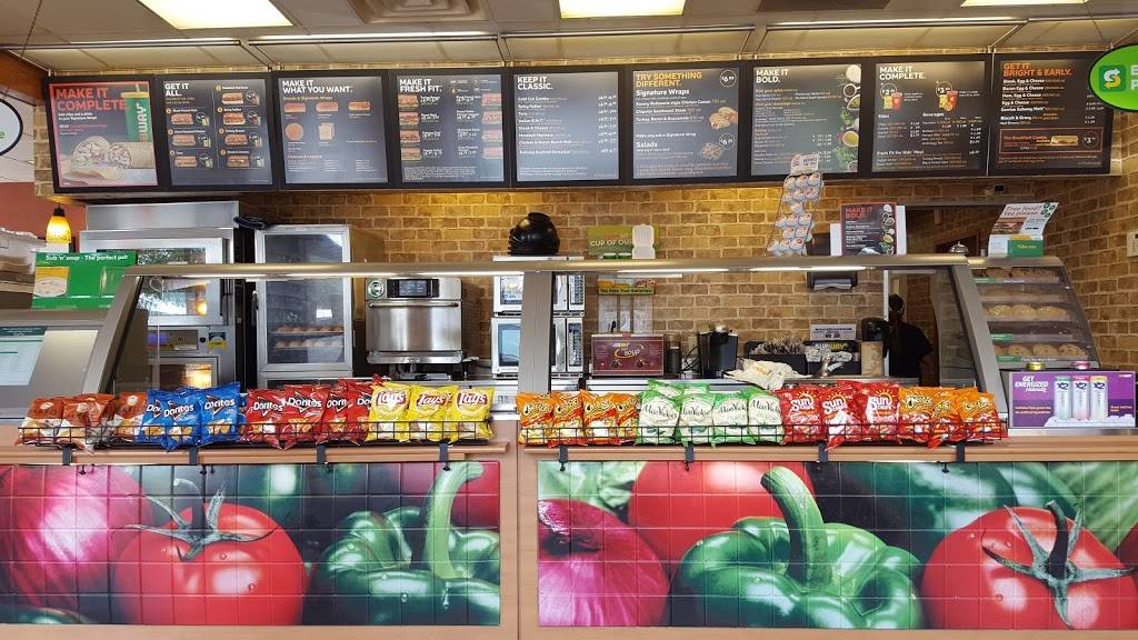 Subway Restaurants | restaurant | 3600 N Hobart Rd, Hobart, IN 46342, USA | 2199621149 OR +1 219-962-1149