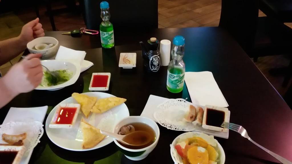 Saki Sushi and Grill | restaurant | 1448 Edgewood Dr #700, Mt Airy, NC 27030, USA | 3367553133 OR +1 336-755-3133