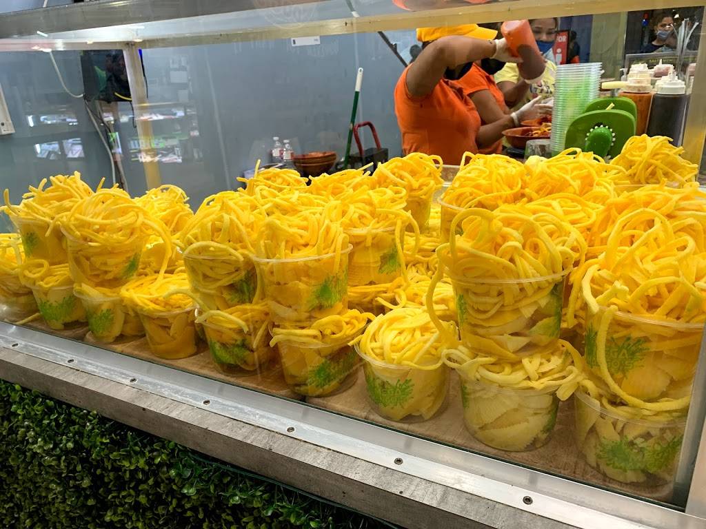 Mega Mangos | restaurant | 7500 Bellaire Blvd, Houston, TX 77036, USA | 8324235842 OR +1 832-423-5842