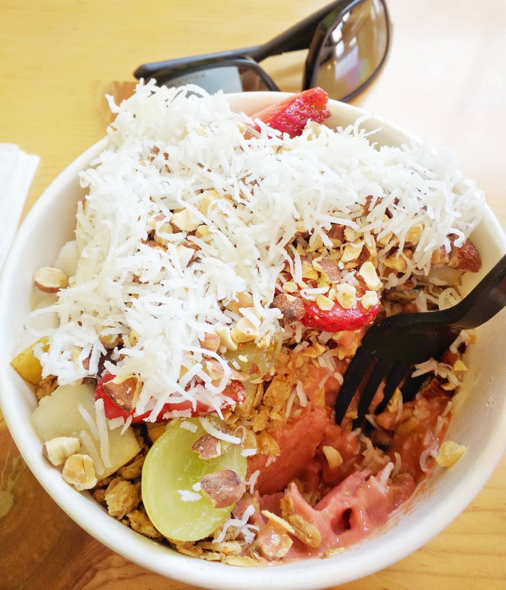 Farm Fresh Bowls Fresno | restaurant | 3042 E Campus Pointe Dr, Fresno, CA 93710, USA | 5593267141 OR +1 559-326-7141