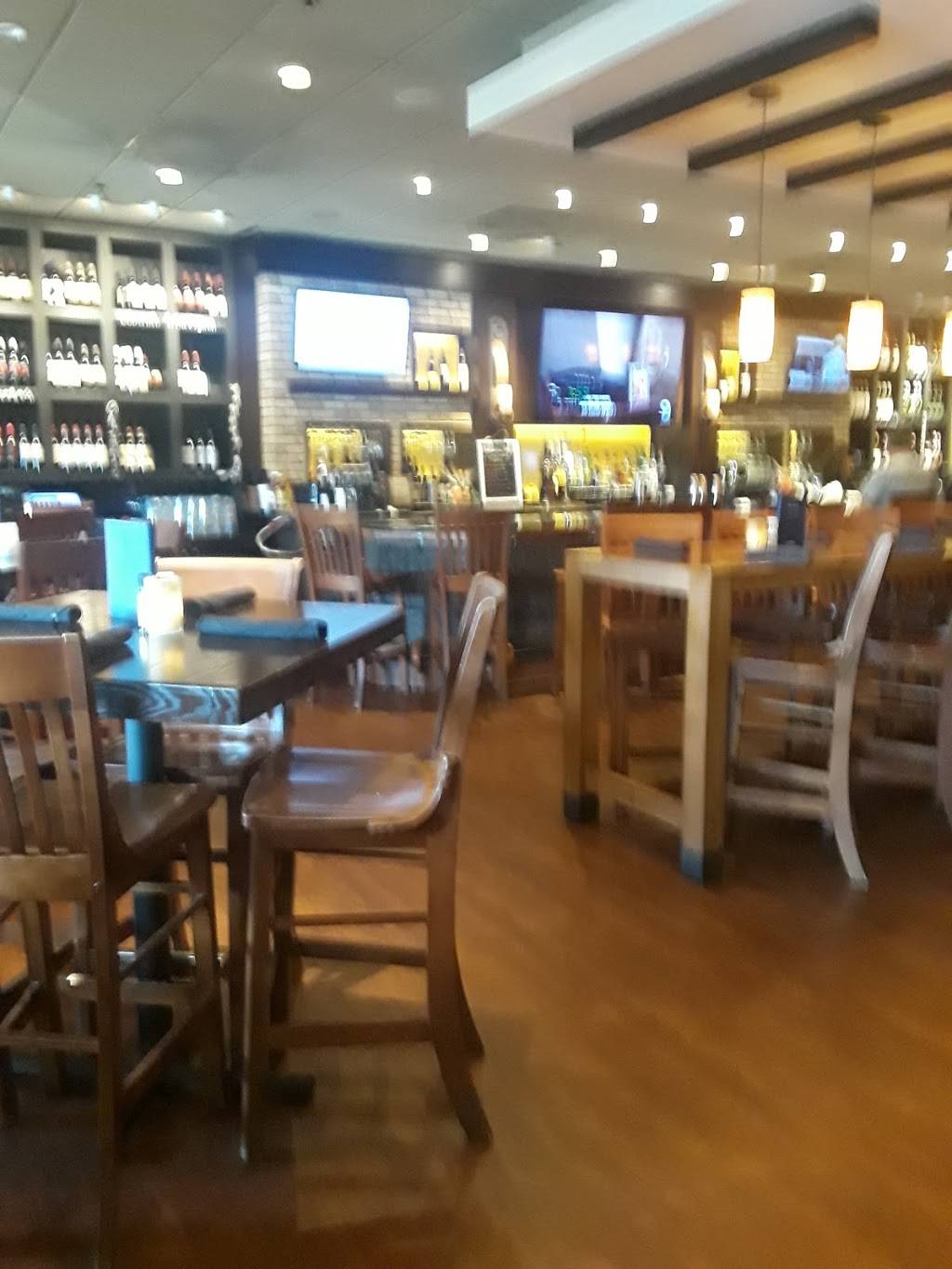 Carrabbas Italian Grill | restaurant | 12957 Cortez Blvd, Brooksville, FL 34613, USA | 3525979805 OR +1 352-597-9805