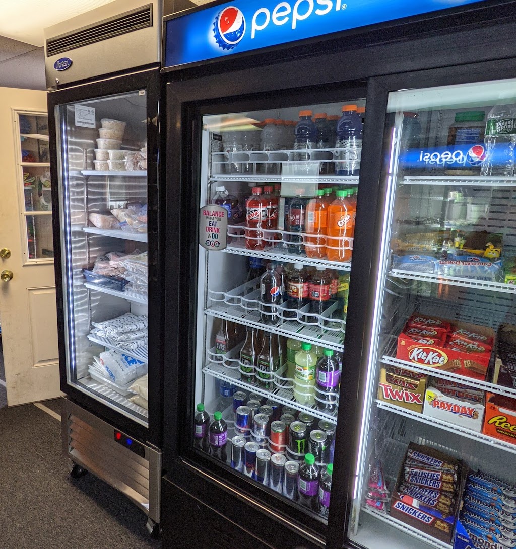 South Bristol Fisherman’s Co-op | restaurant | 35 Fire Rd 16, South Bristol, ME 04568, USA | 2076448224 OR +1 207-644-8224