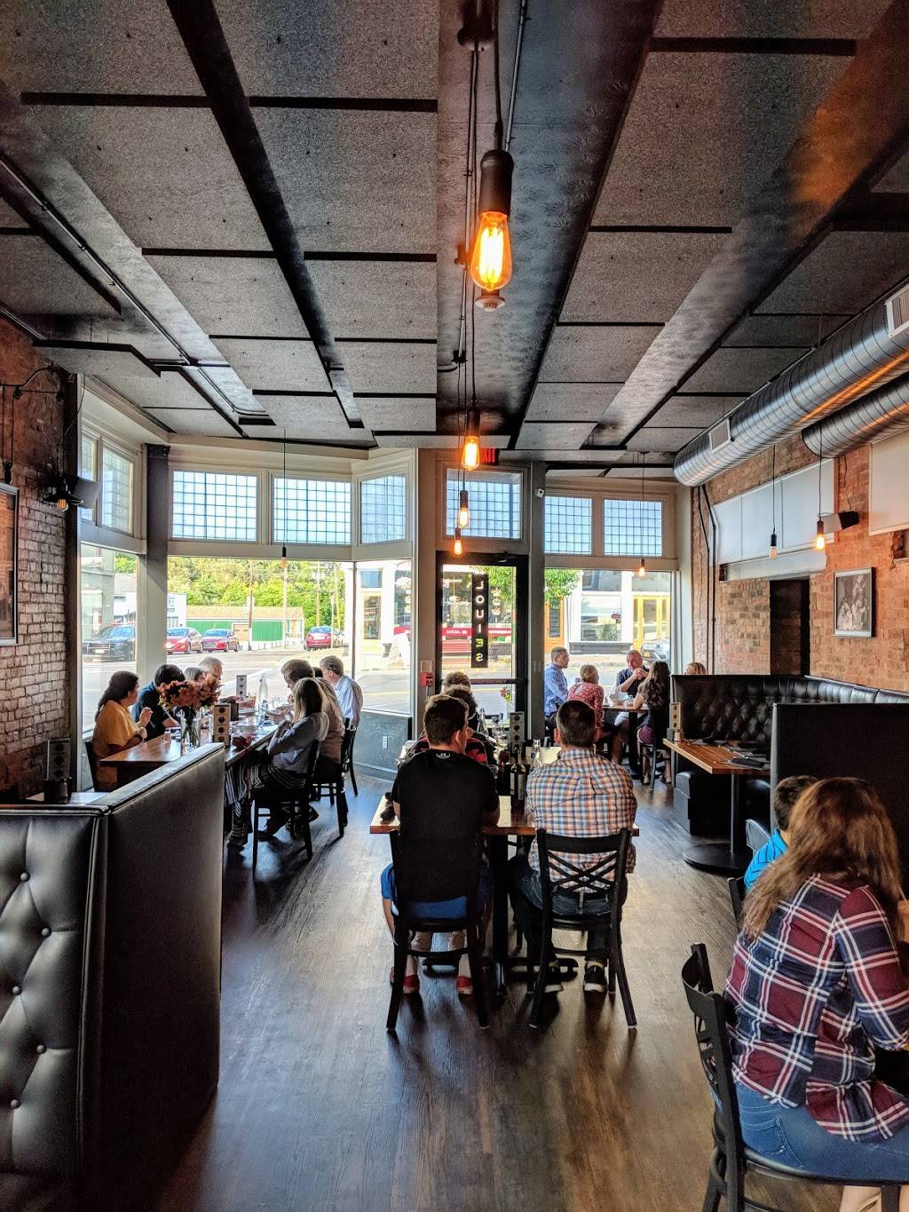 Louies | restaurant | 102 S Main St, Horseheads, NY 14845, USA | 6077394555 OR +1 607-739-4555