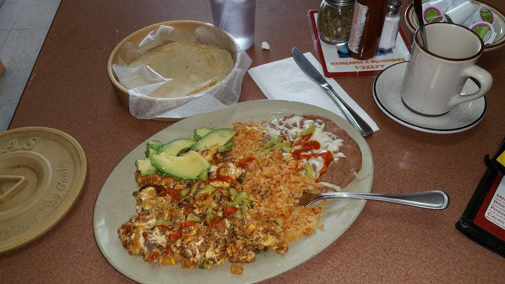 Azteca Taqueria | restaurant | C, 1300, 3161, Senter Rd, San Jose, CA 95111, USA | 4082817395 OR +1 408-281-7395