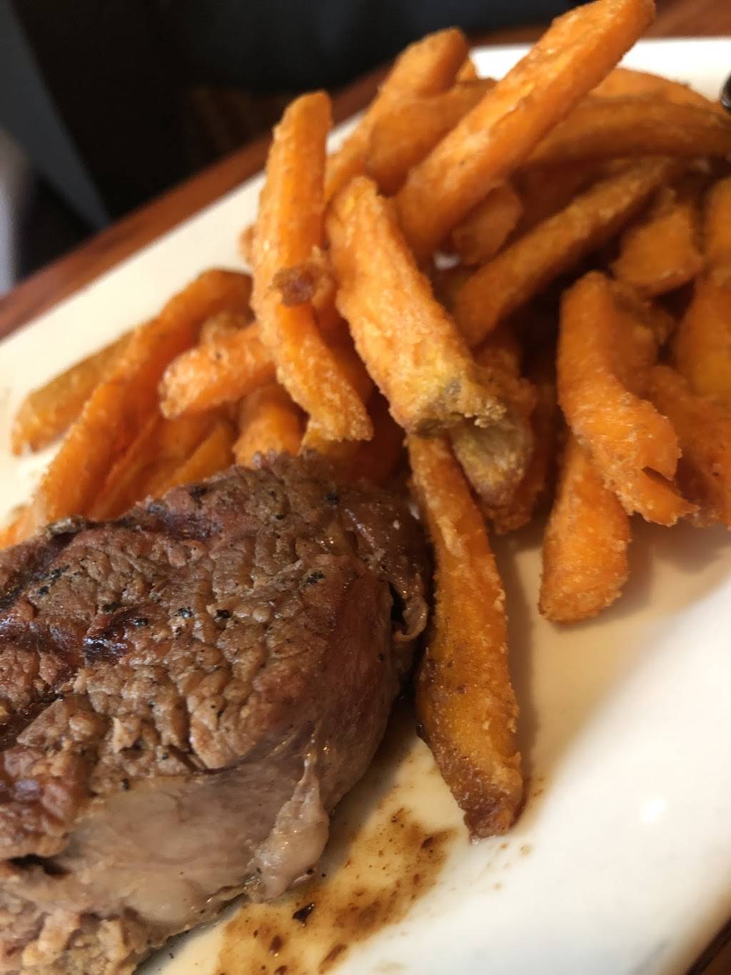 Stillwater Grill | restaurant | 3544 Meridian Crossings Dr, Okemos, MI 48864, USA | 5173491500 OR +1 517-349-1500