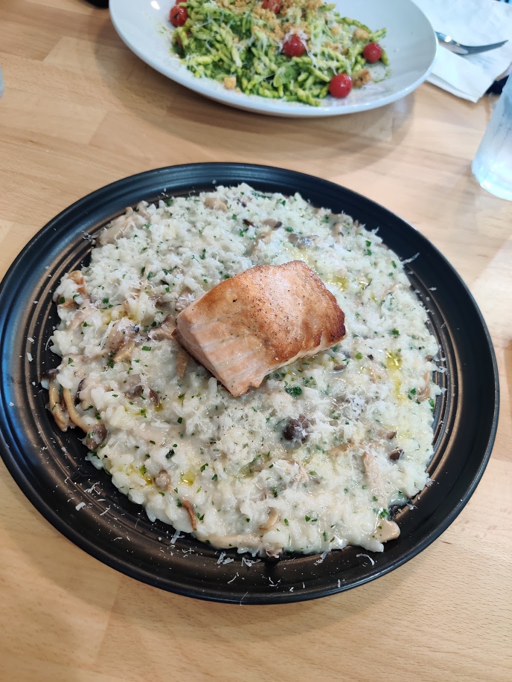 Salt & Spoon | restaurant | 7625 S Rainbow Blvd #102, Las Vegas, NV 89139, USA | 7024447922 OR +1 702-444-7922