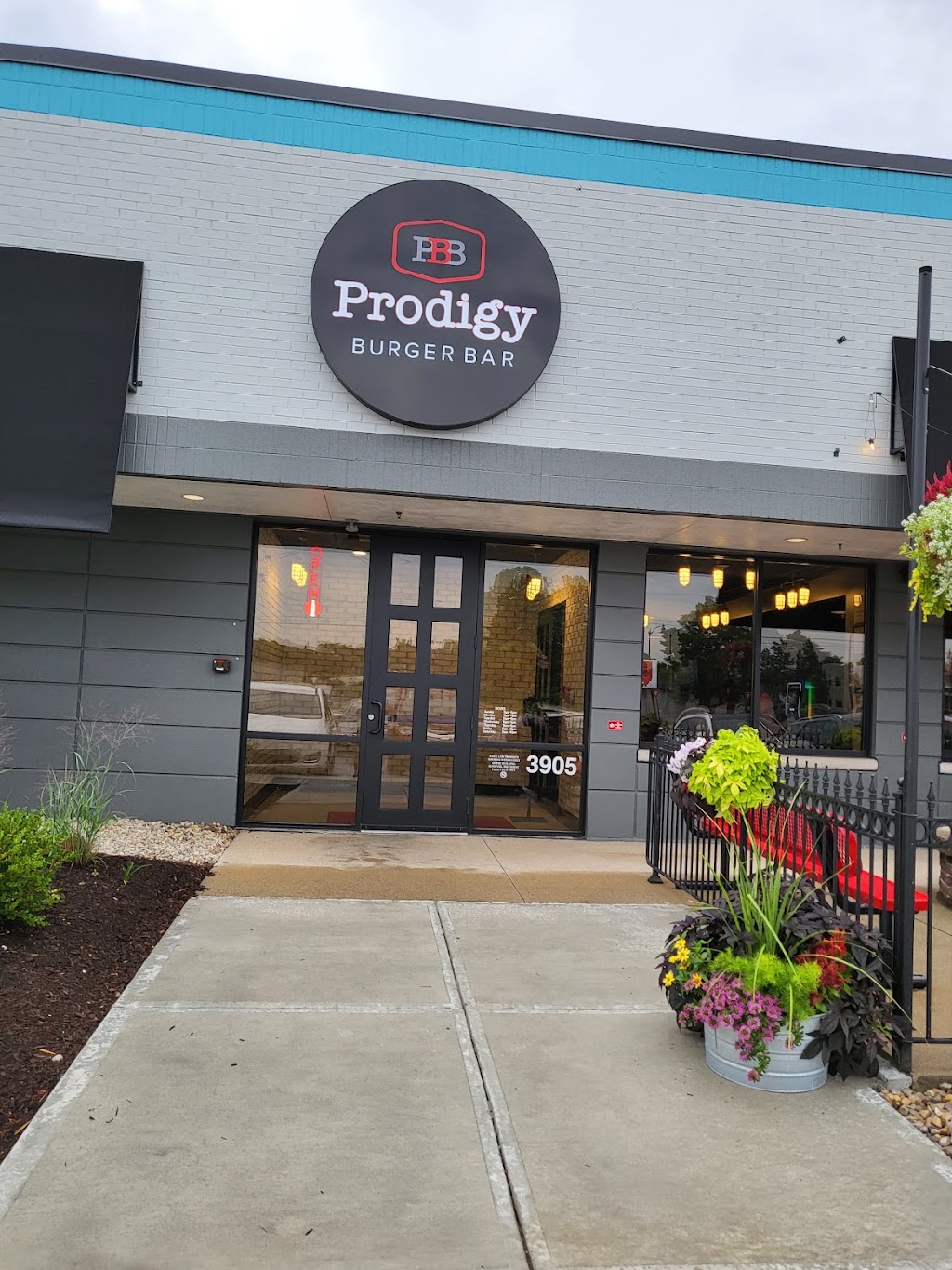 Prodigy Burger Bar - 96th Street | restaurant | 3905 E 96th St Suite c, Indianapolis, IN 46240, USA | 3173432974 OR +1 317-343-2974