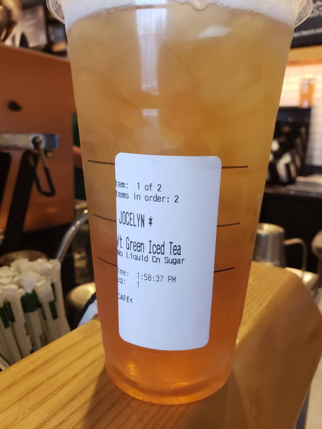 Starbucks | cafe | 166 Washington Ave, North Haven, CT 06473, USA | 2039858385 OR +1 203-985-8385