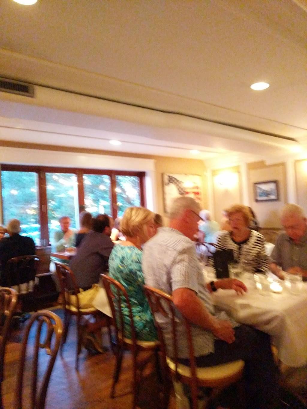 The Diving Horse | restaurant | 2109 Dune Dr, Avalon, NJ 08202, USA | 6093685000 OR +1 609-368-5000