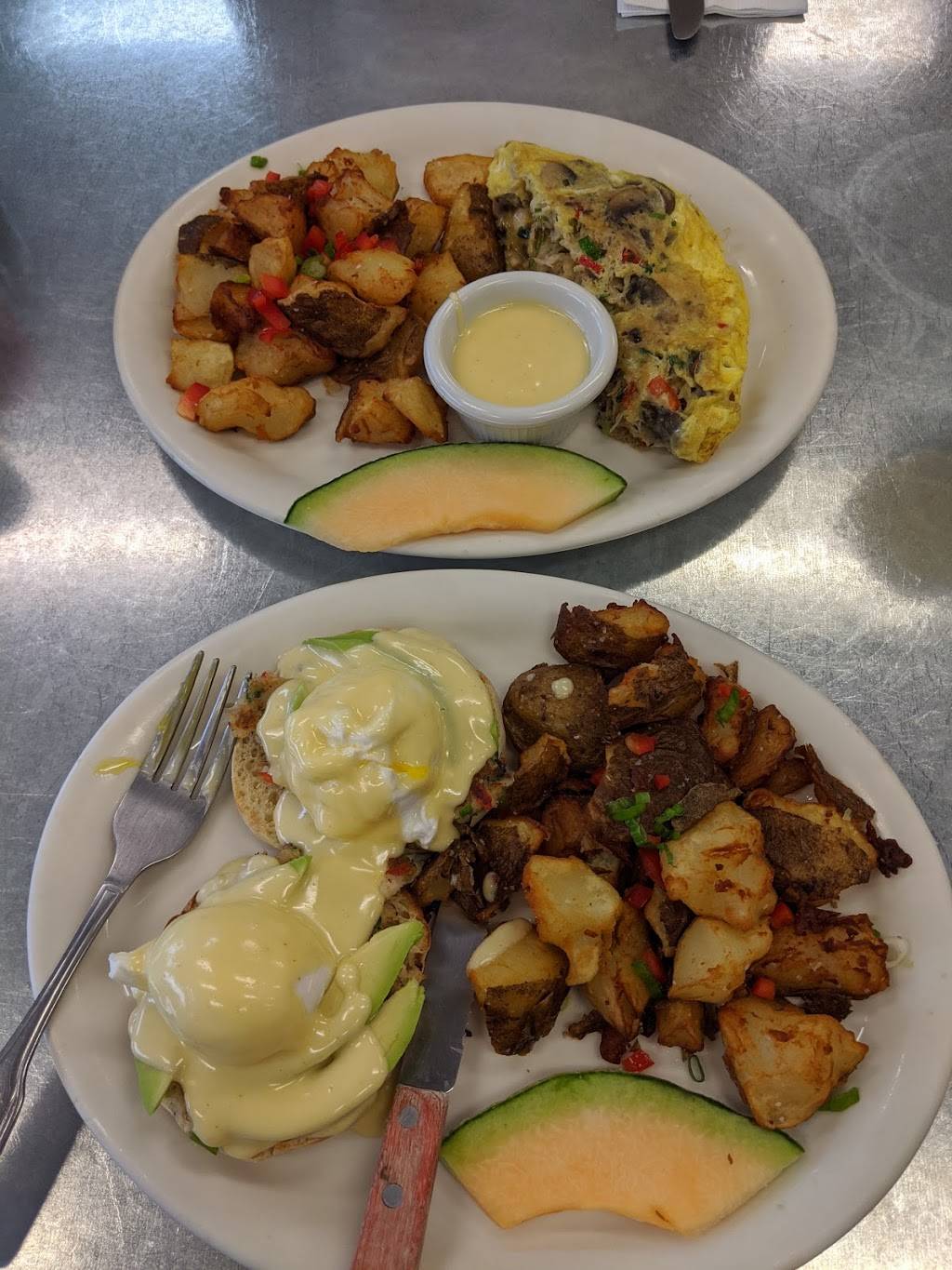 Morrell’s Farm Fresh Dining | restaurant | 225 McMurray Rd UNIT E, Buellton, CA 93427, USA | 8056919890 OR +1 805-691-9890