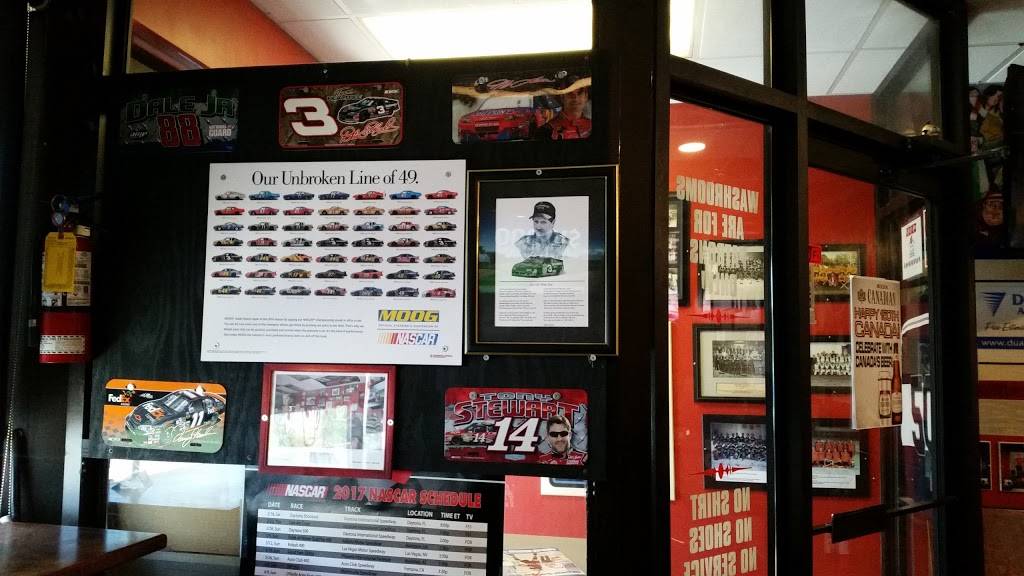 Cutchies Sports Tap & Eatery | restaurant | 951 Devonshire, Woodstock, ON N4S 5S1, Canada | 5195395779 OR +1 519-539-5779