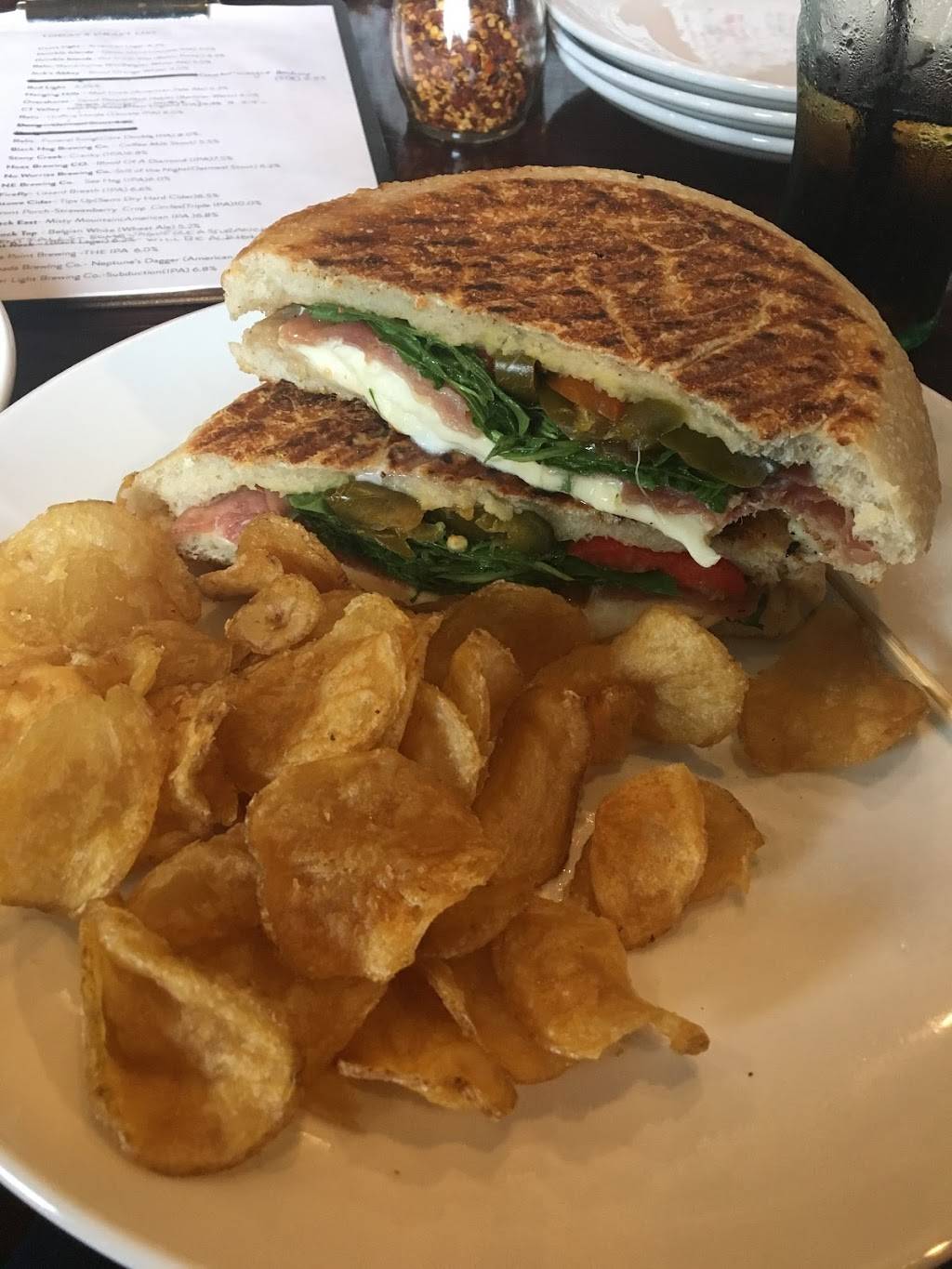 Coal and Daisies | restaurant | 5 Sycamore Way, Branford, CT 06405, USA | 2032081263 OR +1 203-208-1263