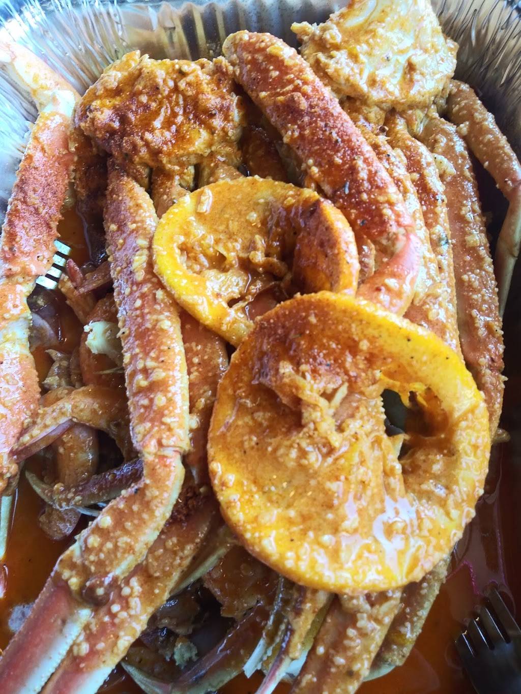 King Cajun Crawfish E. Orlando | restaurant | 9728 E Colonial Dr, Orlando, FL 32817, USA | 4079307670 OR +1 407-930-7670