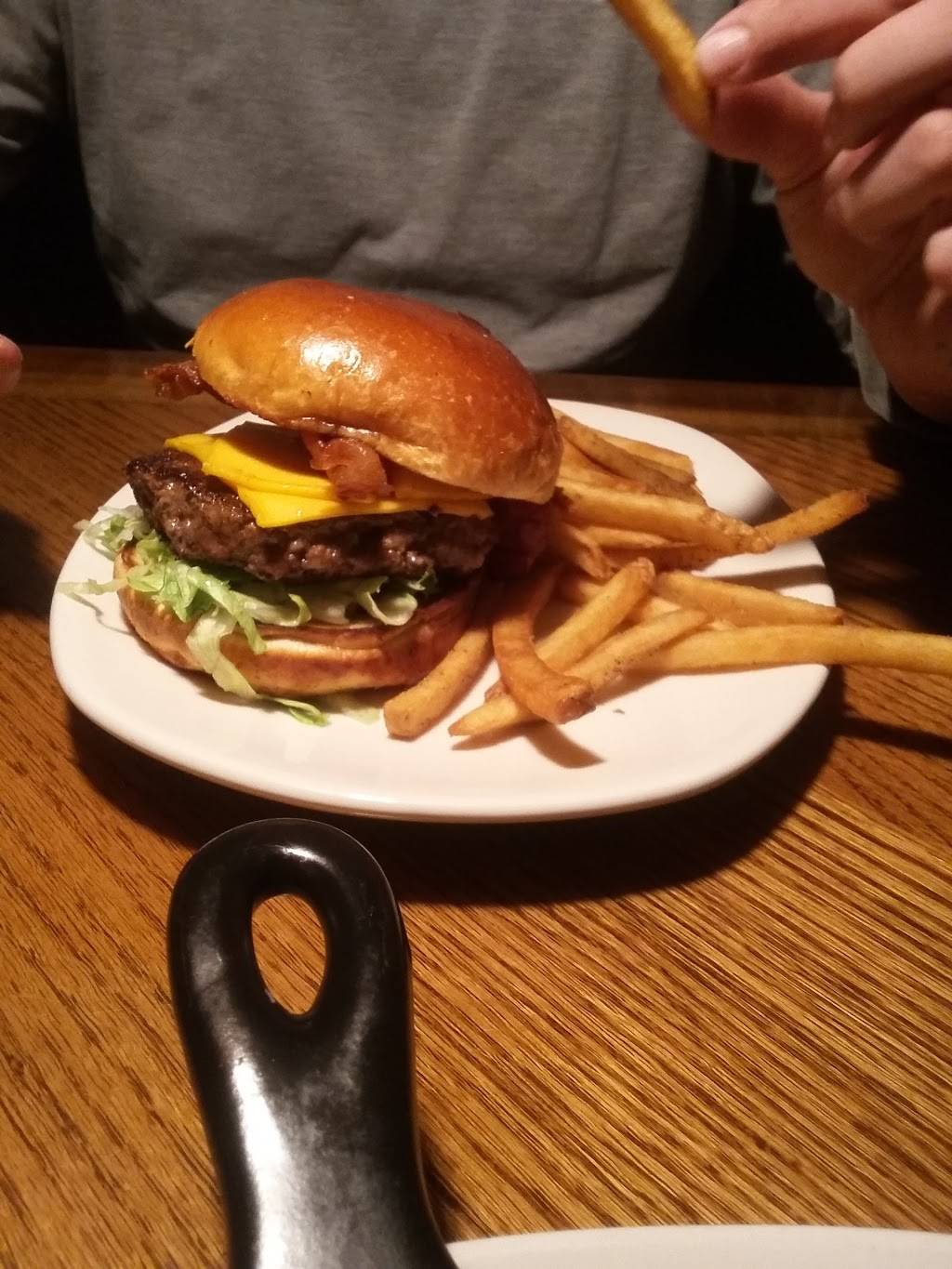 Outback Steakhouse | restaurant | 1860 E McKellips Rd, Mesa, AZ 85203, USA | 4806157667 OR +1 480-615-7667