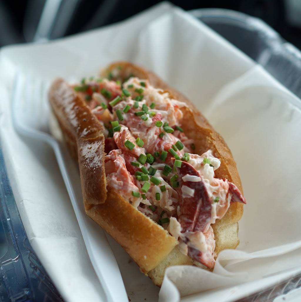 Bite into Maine | meal takeaway | 1000 Shore Rd, Cape Elizabeth, ME 04107, USA | 2072896142 OR +1 207-289-6142