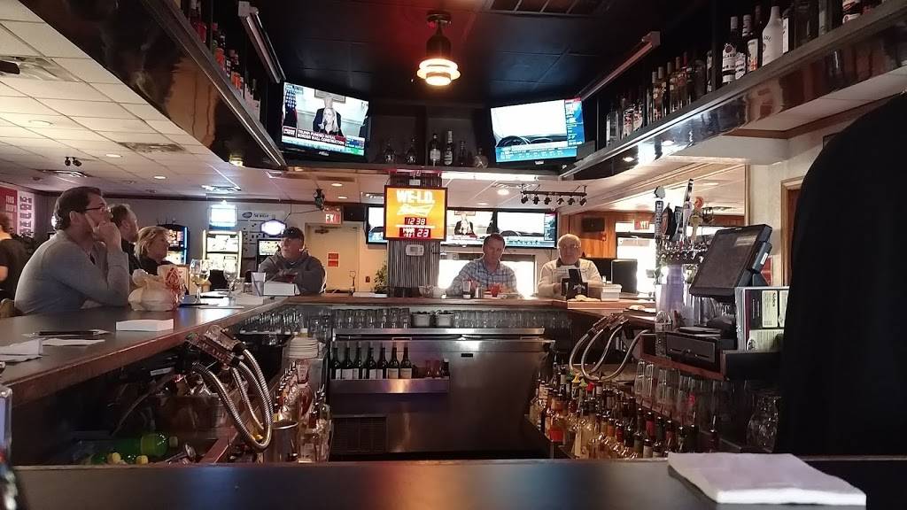 J&Ds Bar and Grill | restaurant | 26400 N Rand Rd, Wauconda, IL 60084, USA | 8475262112 OR +1 847-526-2112