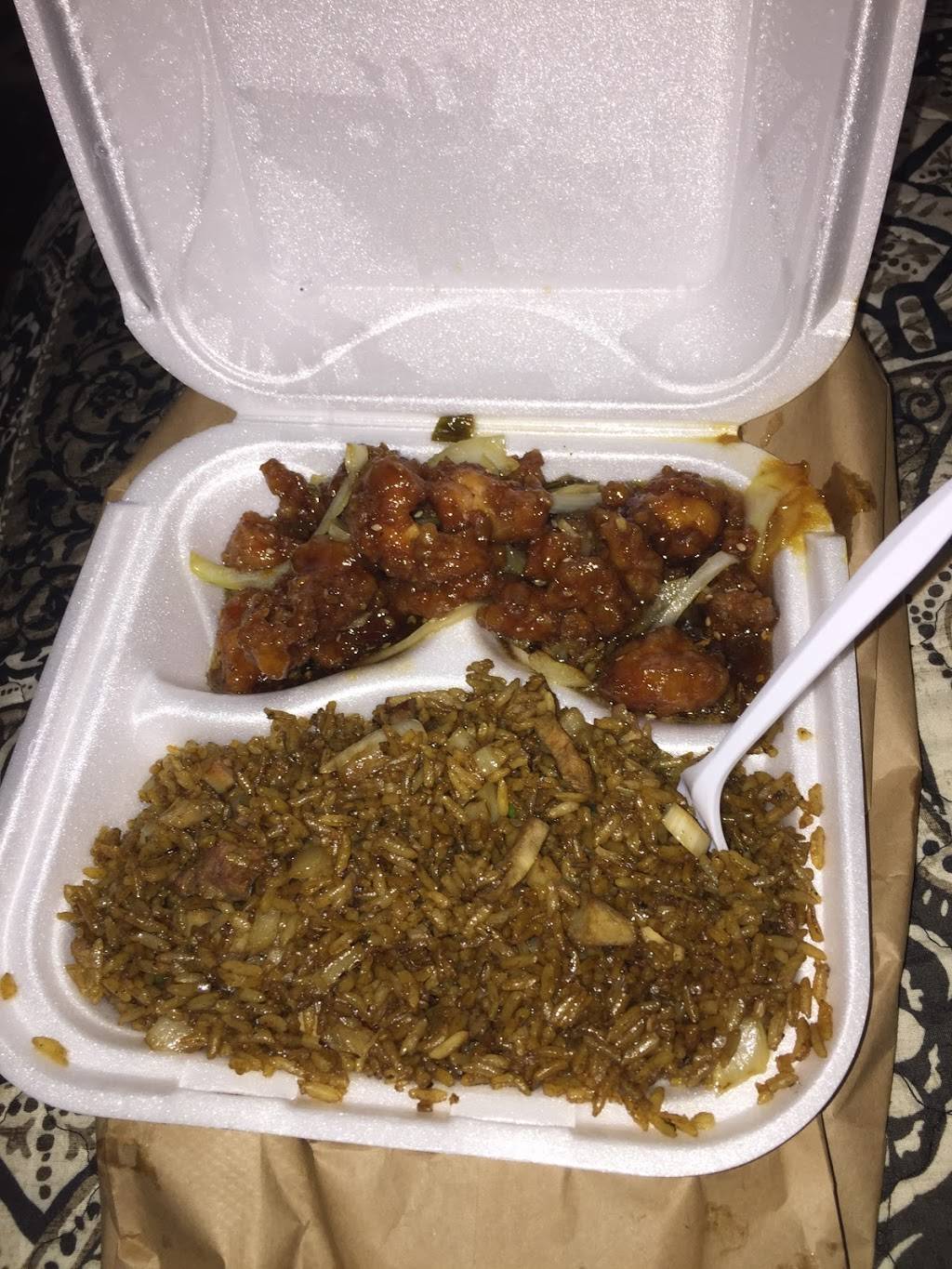 Kim Van Restaurant | restaurant | 2649 Gravois Ave, St. Louis, MO 63118, USA | 3148651321 OR +1 314-865-1321