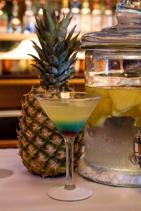 Red Bone Alley Restaurant | restaurant | 1903 W Palmetto St, Florence, SC 29501, USA | 8436730035 OR +1 843-673-0035