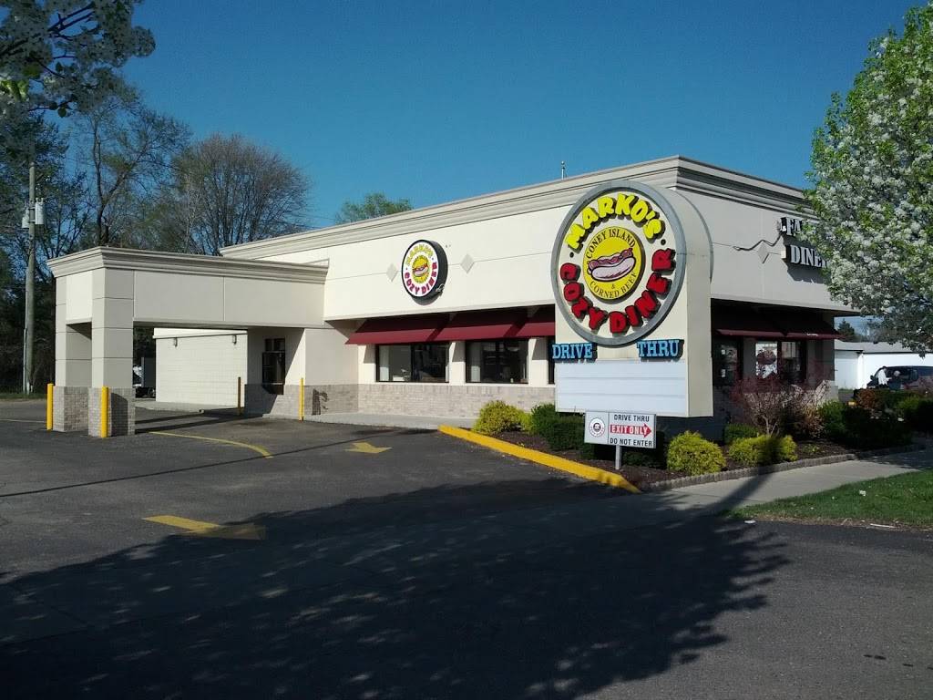 Markos Cozy Diner | restaurant | 27140 Plymouth Rd, Redford Charter Twp, MI 48239, USA | 3139378470 OR +1 313-937-8470
