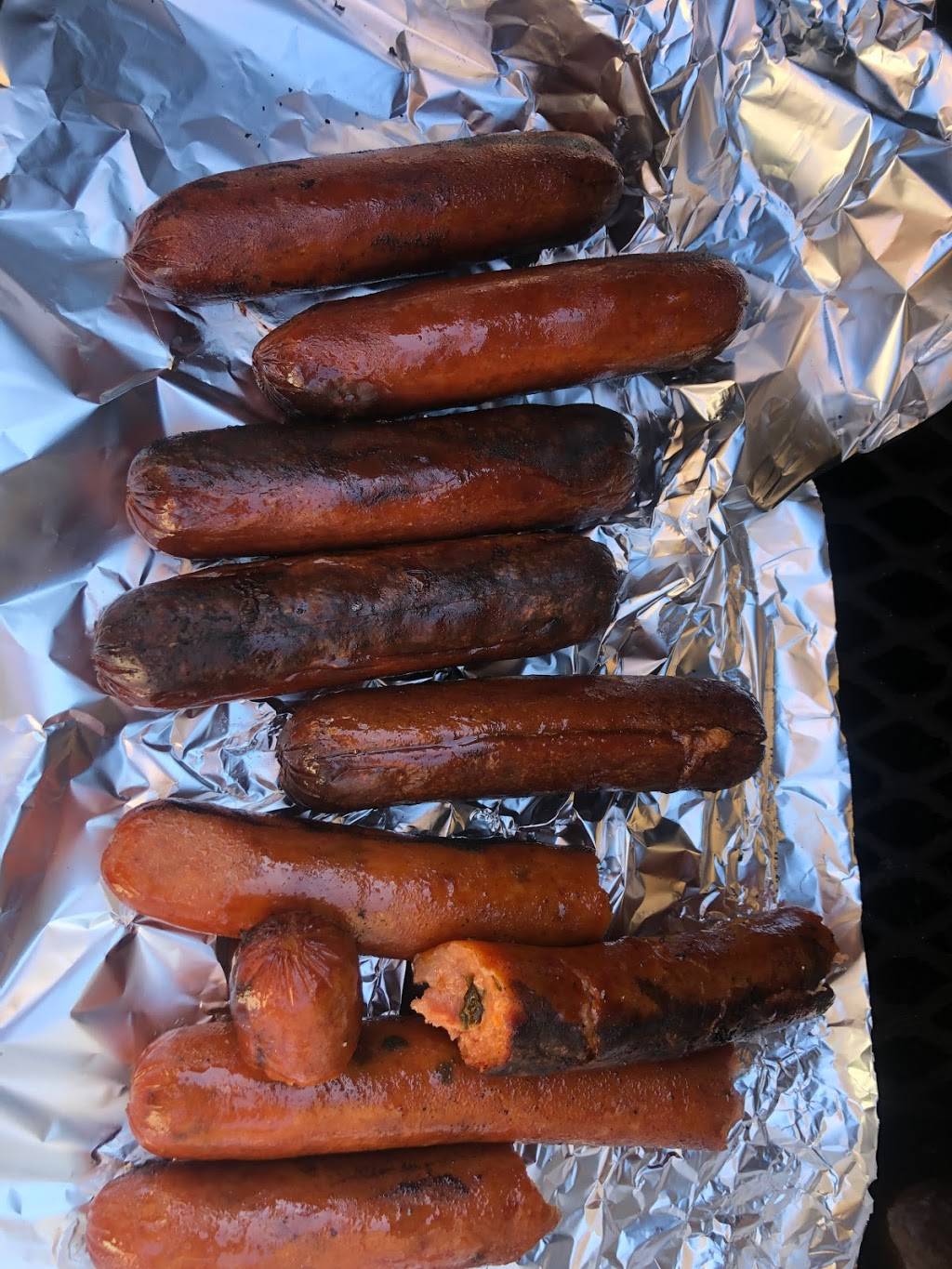 Black Sheep Baa & Grill | restaurant | 211 S Caddo St, Cleburne, TX 76031, USA | 6823171848 OR +1 682-317-1848