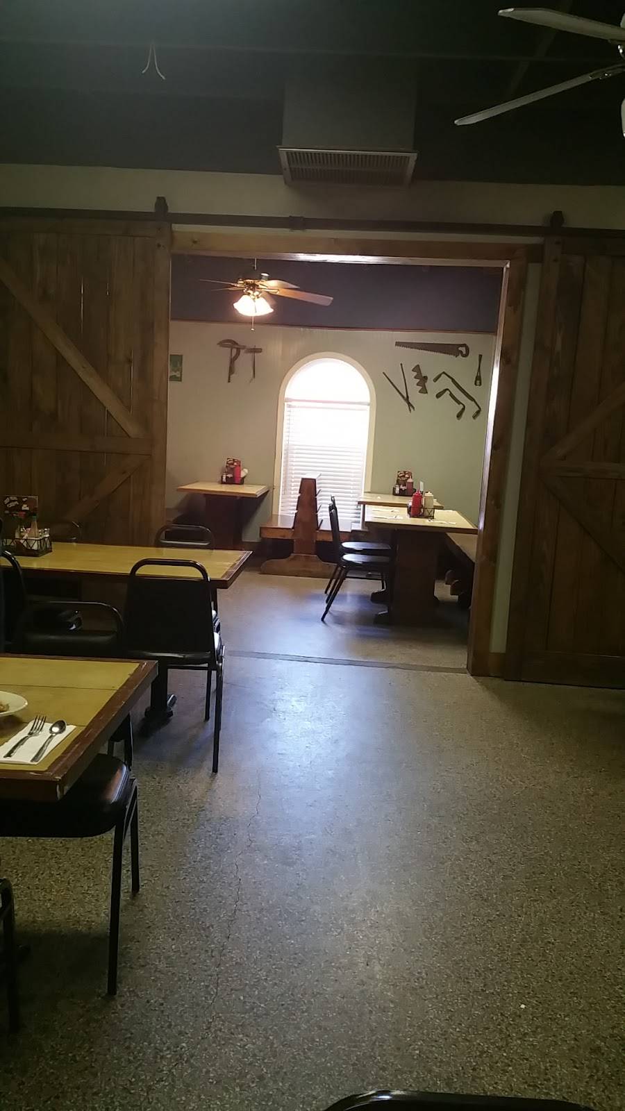 Adams Catfish House | restaurant | 8523 LA-23, Belle Chasse, LA 70037, USA | 5043920541 OR +1 504-392-0541