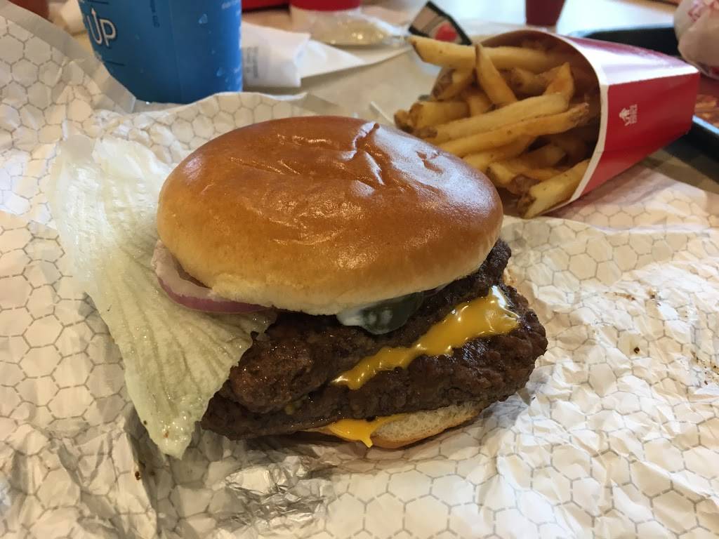 Wendys | restaurant | 987 Ridge Rd, Webster, NY 14580, USA | 5858725635 OR +1 585-872-5635