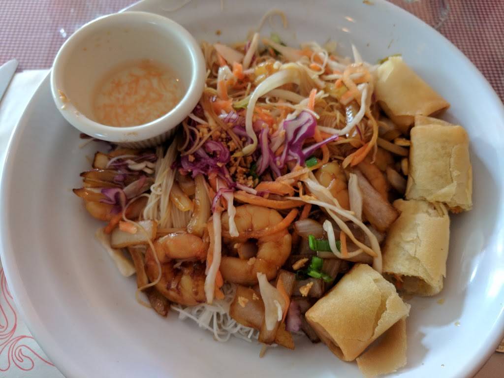 Restaurant Praya | restaurant | 1695 Rue Saint-Antoine, Saint-Hyacinthe, QC J2S 3L3, Canada | 4507734799 OR +1 450-773-4799