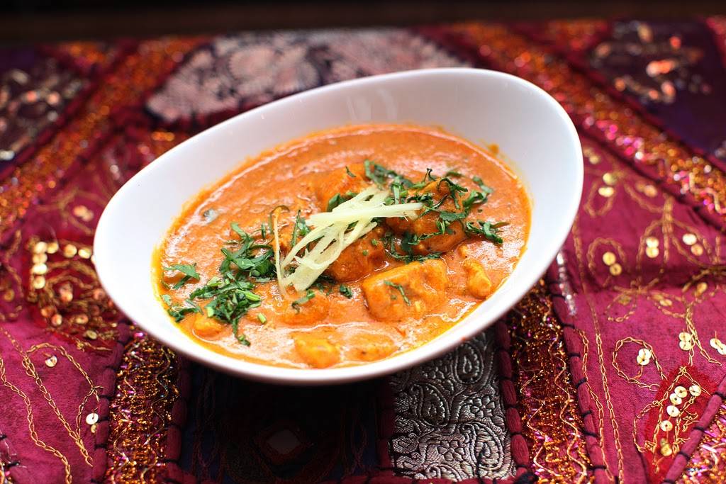 Taj Indian Cuisine | restaurant | 3009 Carling Ave, Ottawa, ON K2B 7Y6, Canada | 6137266955 OR +1 613-726-6955