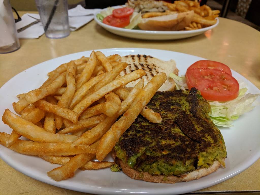 Bay Ridge Diner | meal takeaway | 8017 5th Ave, Brooklyn, NY 11209, USA | 7189210266 OR +1 718-921-0266