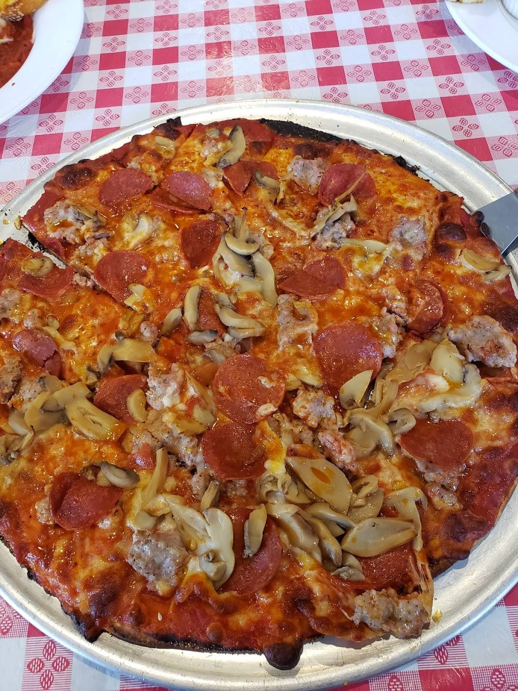 Pepis Pizza | restaurant | 1329 S 70th St, West Allis, WI 53214, USA | 4149980528 OR +1 414-998-0528