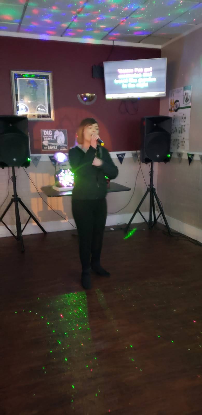 Ryans Sports Pub & Billiards | restaurant | 500 Hathaway Rd, New Bedford, MA 02740, USA | 7742066665 OR +1 774-206-6665