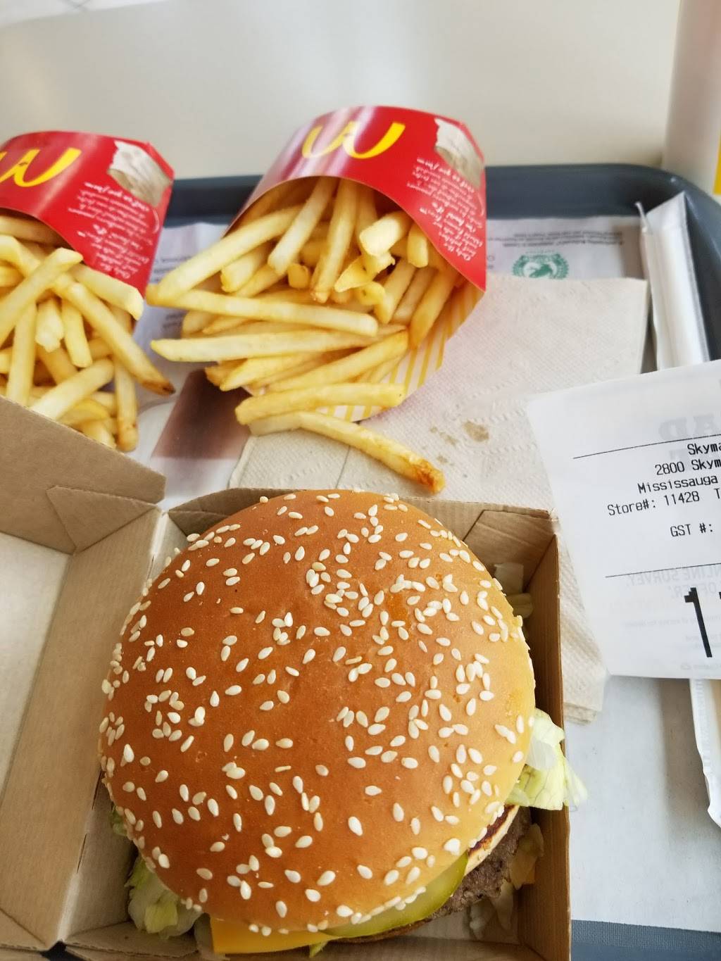 McDonalds | cafe | 2800 Skymark Ave, Mississauga, ON L4W 5A6, Canada | 9056299994 OR +1 905-629-9994