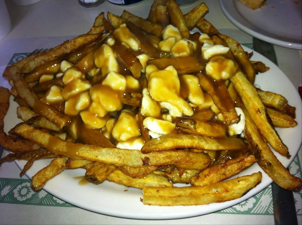 Restaurant Ti-Polo | restaurant | Rt Canada, 100 Hwy 133, Henryville, QC J0J 1E0, Canada | 4502992424 OR +1 450-299-2424