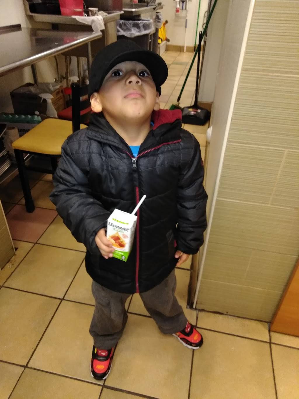 Subway | restaurant | 2700 NC-55, Cary, NC 27519, USA | 9195218541 OR +1 919-521-8541