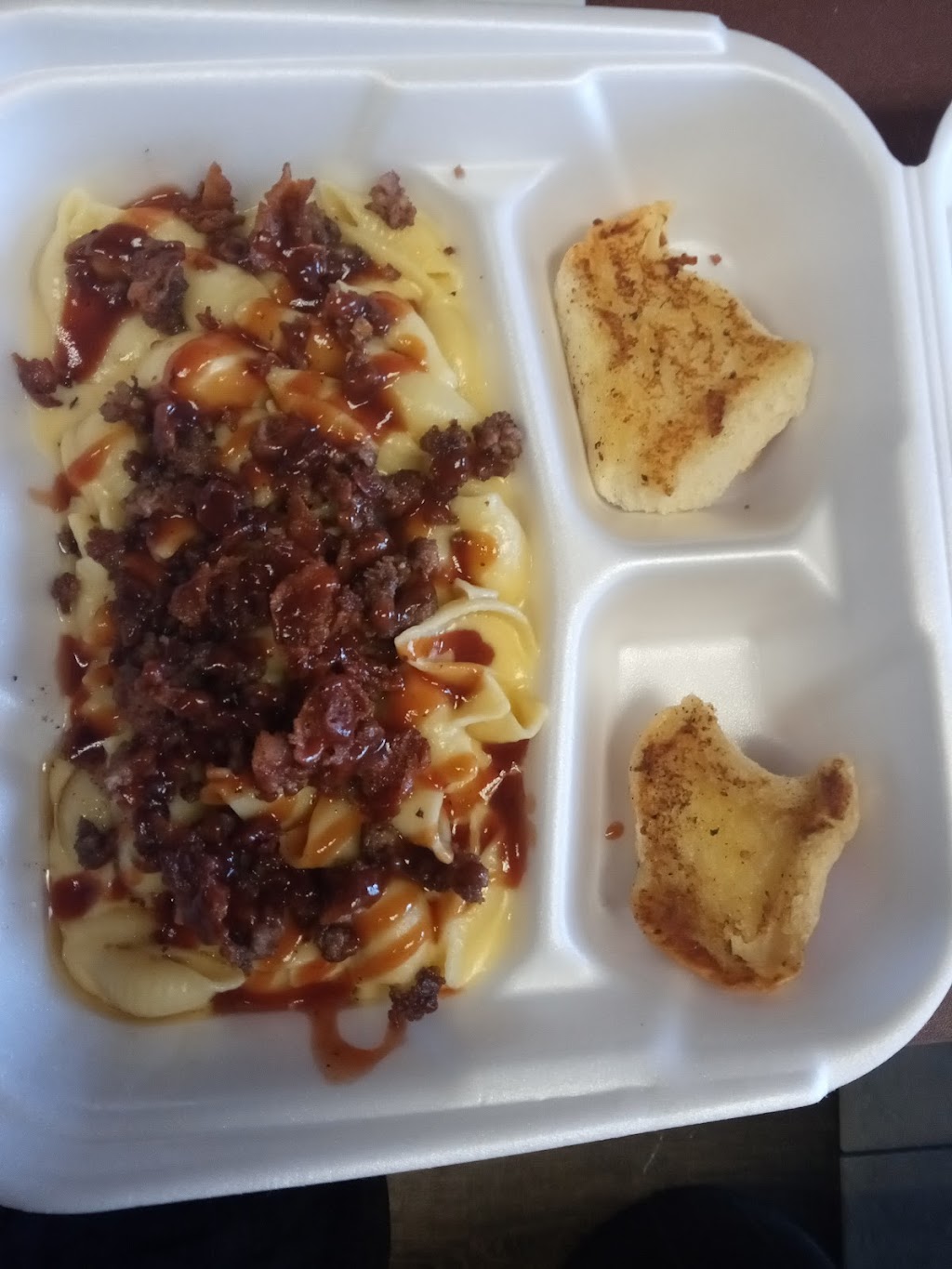 SLIDERZ & MO | restaurant | 1320 E Main St, Barstow, CA 92311, USA | 8584722830 OR +1 858-472-2830