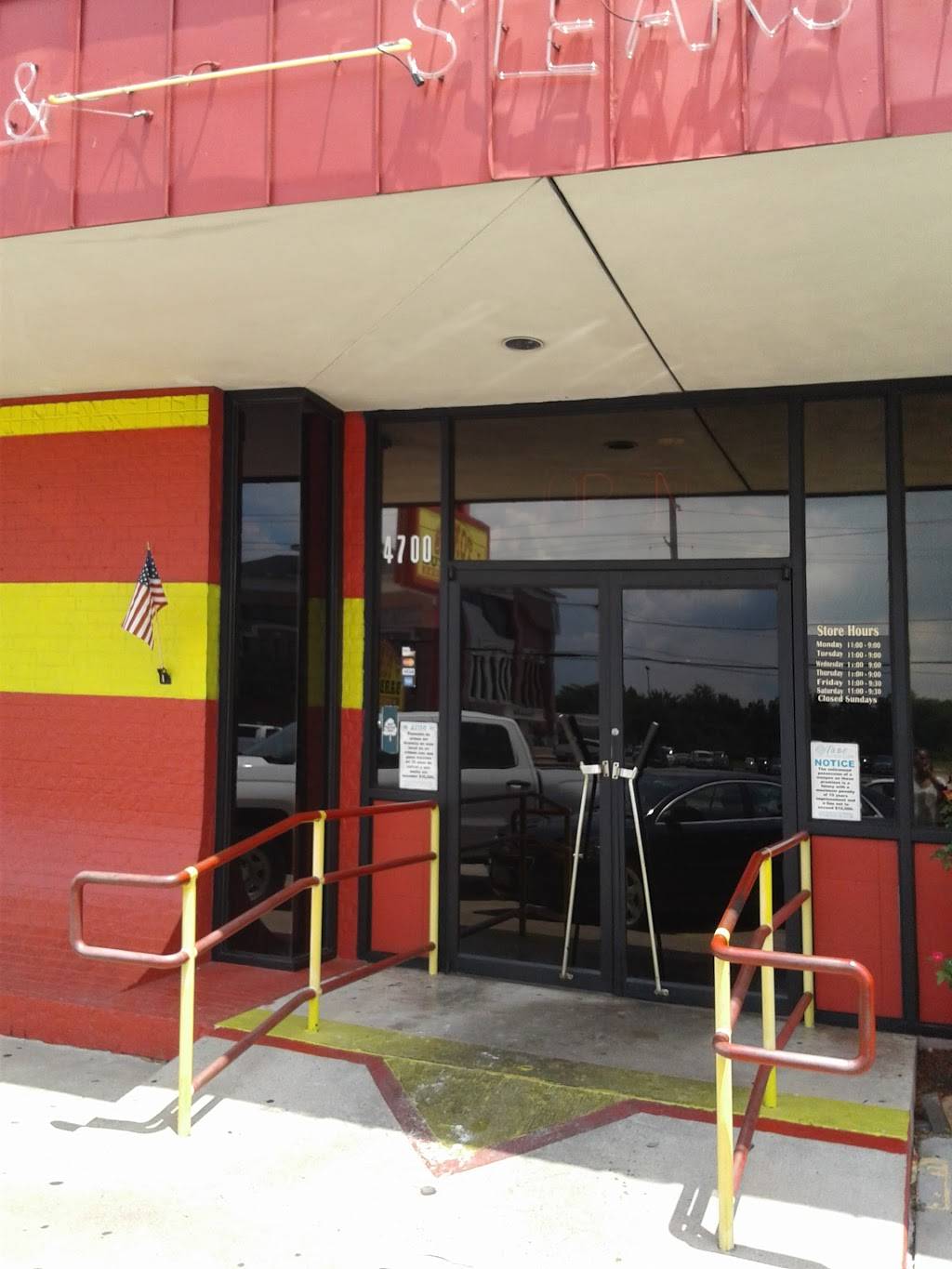 Tonys Barbecue & Steakhouse | restaurant | 4700 Twin City Hwy, Groves, TX 77619, USA | 4099627427 OR +1 409-962-7427