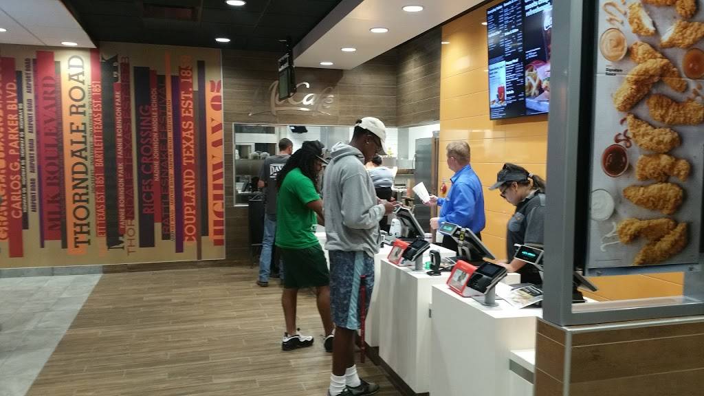 McDonalds | cafe | 2501 N Main St, Taylor, TX 76574, USA | 5123522831 OR +1 512-352-2831