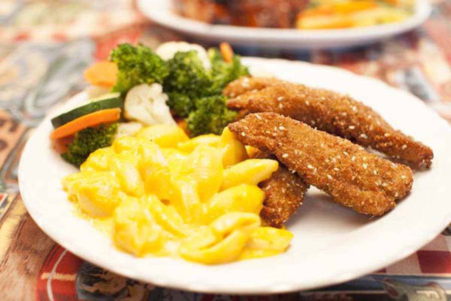 Zorns | restaurant | 2495 Merrick Rd, Bellmore, NY 11710, USA | 5168268000 OR +1 516-826-8000