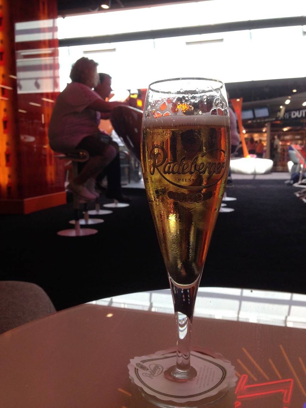 Cafe International | meal takeaway | 3198 Airport Loop Dr # H2, Costa Mesa, CA 92626, USA | 7142410766 OR +1 714-241-0766