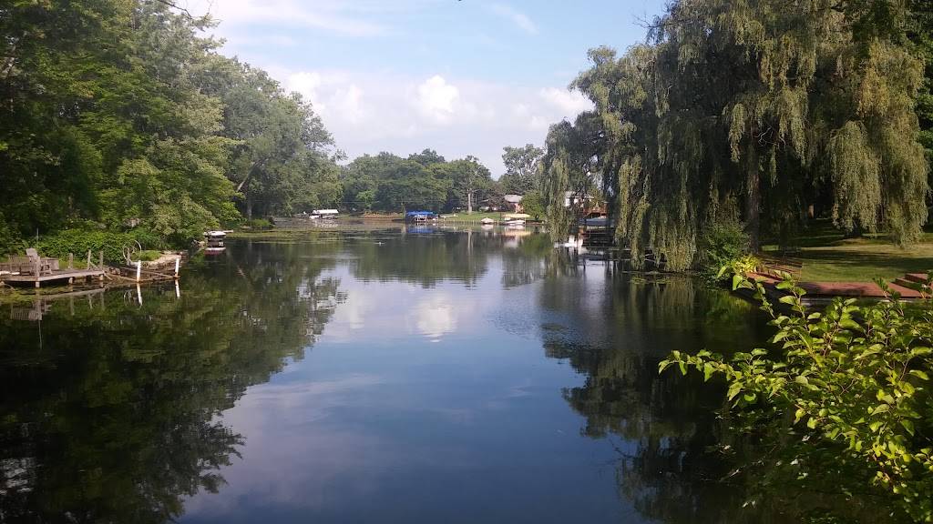 Sir Pizza | restaurant | 3255 W Walton Blvd, Waterford Twp, MI 48329, USA | 2486744713 OR +1 248-674-4713