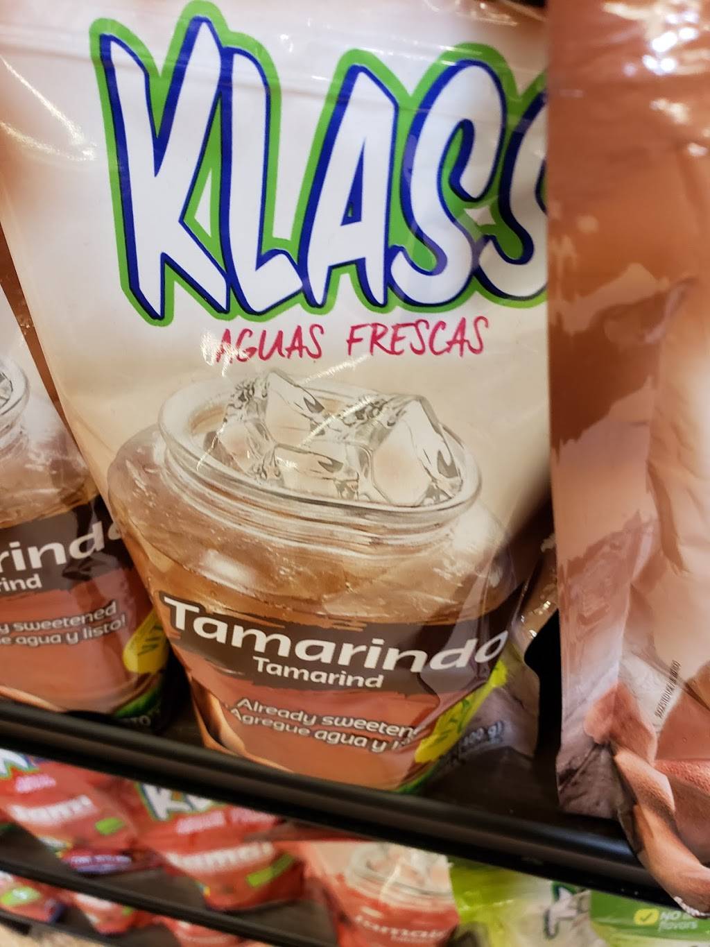 Pupuseria Brisas De Acajutla | restaurant | 5303 Atlantic Ave, Long Beach, CA 90805, USA | 5623387222 OR +1 562-338-7222