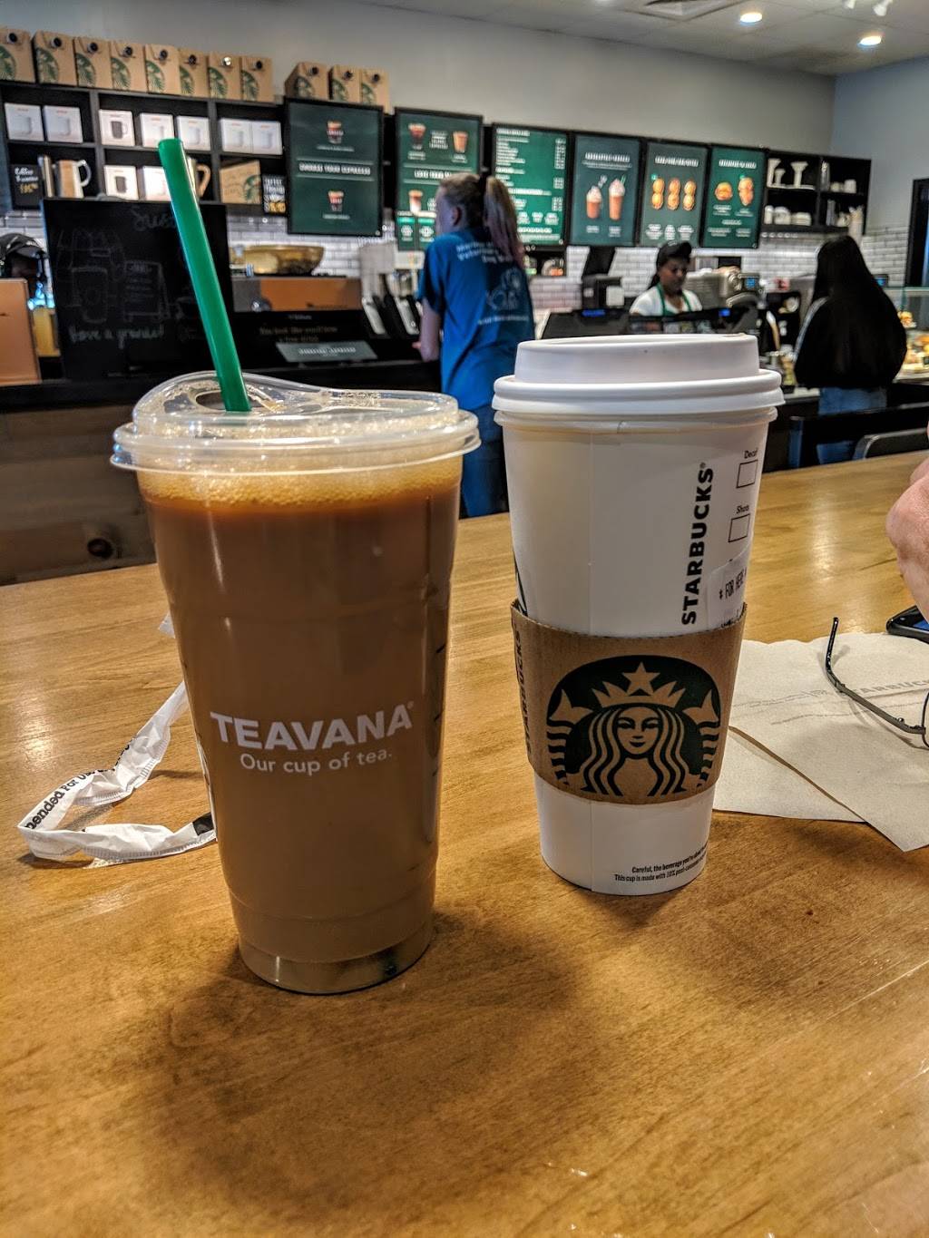 Starbucks | cafe | 1731 NE Pine Island Rd, Cape Coral, FL 33909, USA | 2394582869 OR +1 239-458-2869