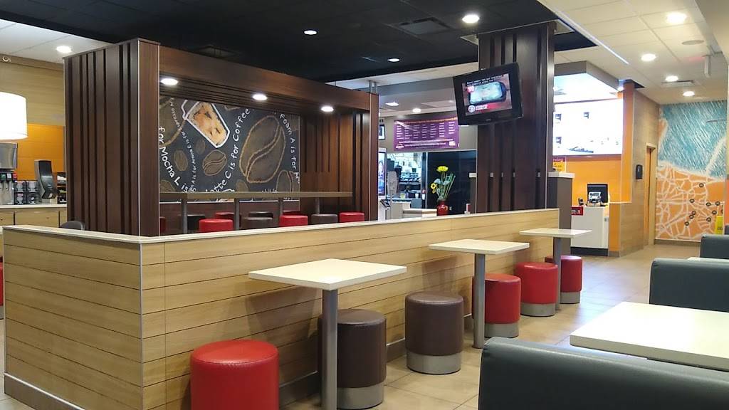 McDonalds | cafe | 745 Newtown Rd, Norfolk, VA 23502, USA | 7574613050 OR +1 757-461-3050